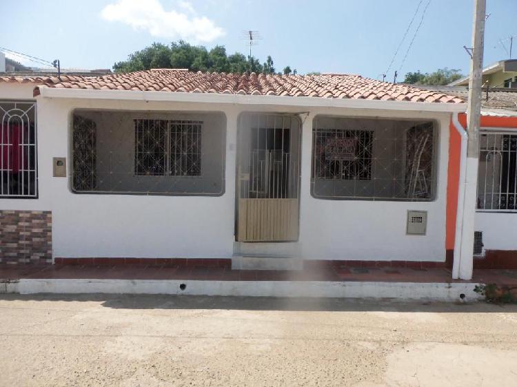 Casa arriendo y venta en aniversario i