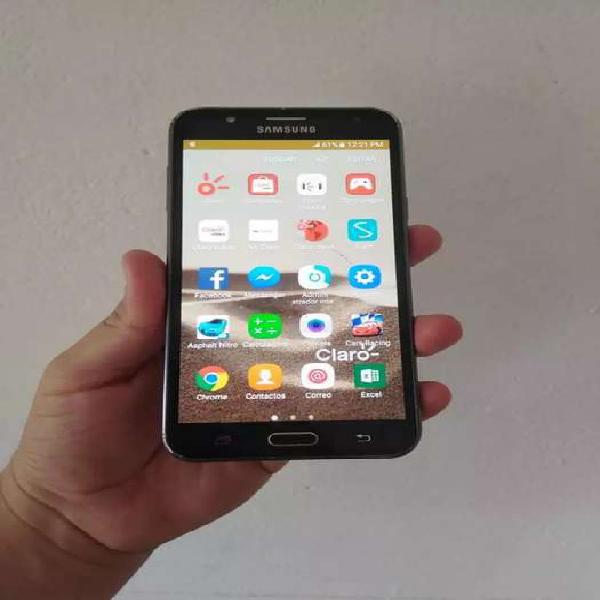 Samsung galaxy j7 lite con leve fisura no afecta su