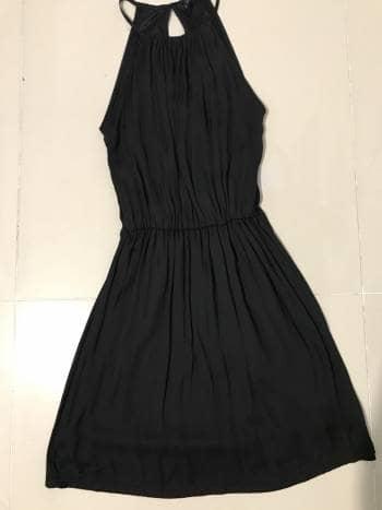 Vestido negro corto