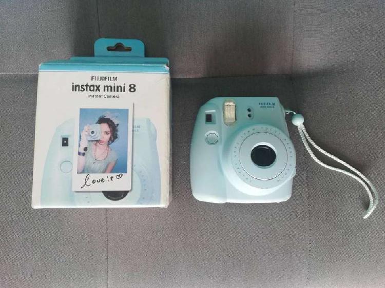 CAMARA INSTAX MINI 8 AZUL FUJIFILM