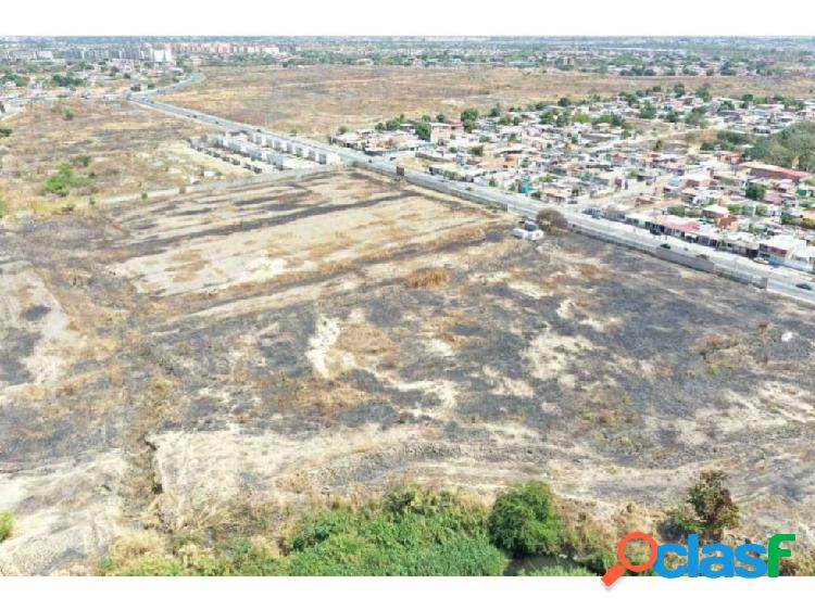 Terreno en venta Paraparal proyecto urbano industrial Om-6327683