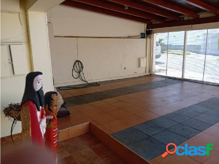 Casa en venta 383m2 5h/5b/3p el cafetal calle cerrada