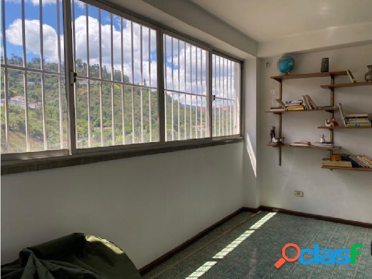 Apartamento en venta en Santa Paula 3